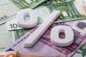 Prozentzeichen auf Geldscheinen